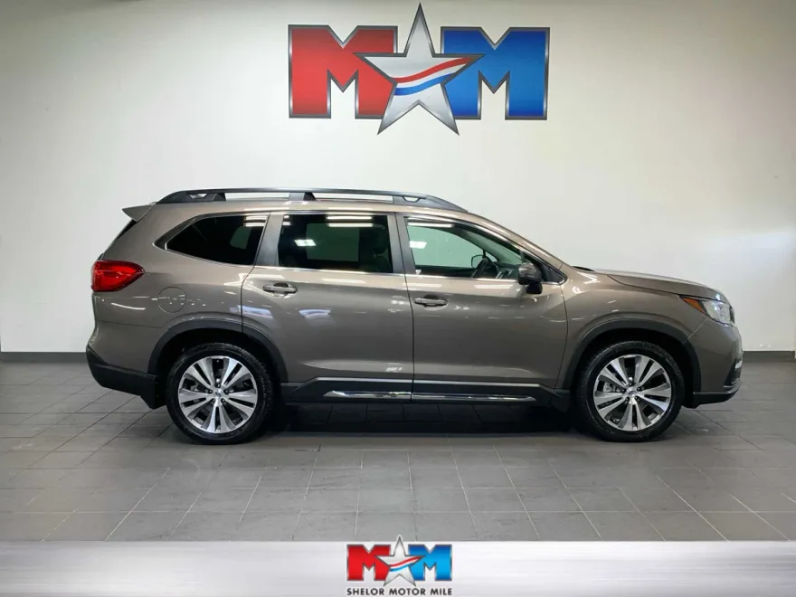 2021 Subaru Ascent Limited photo 1