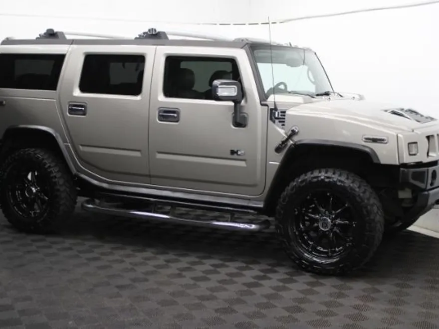 2007 Hummer H2 Luxury photo 3