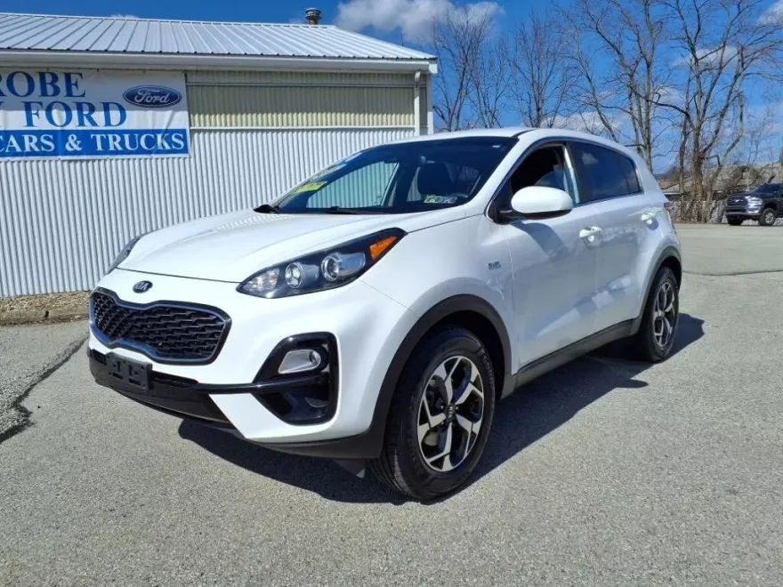 2020 Kia Sportage LX photo 1