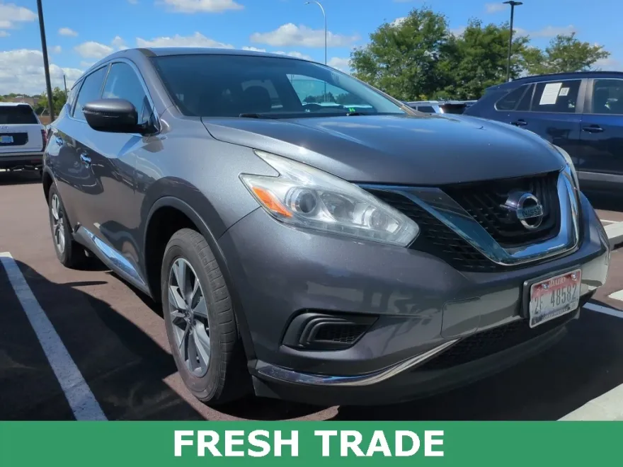 2017 Nissan Murano S photo 1