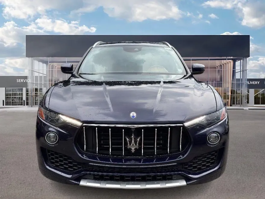 2018 Maserati Levante GranLusso photo 1