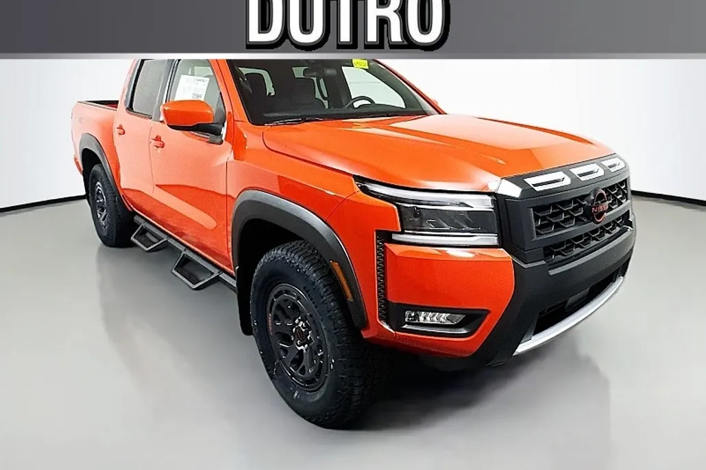 2025 Nissan Frontier Crew Cab PRO-4X photo 1
