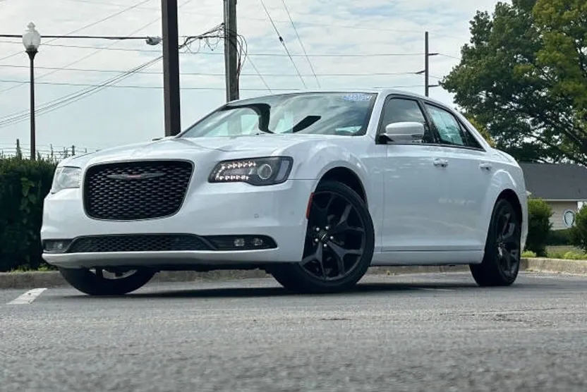 2021 Chrysler 300 S photo 1