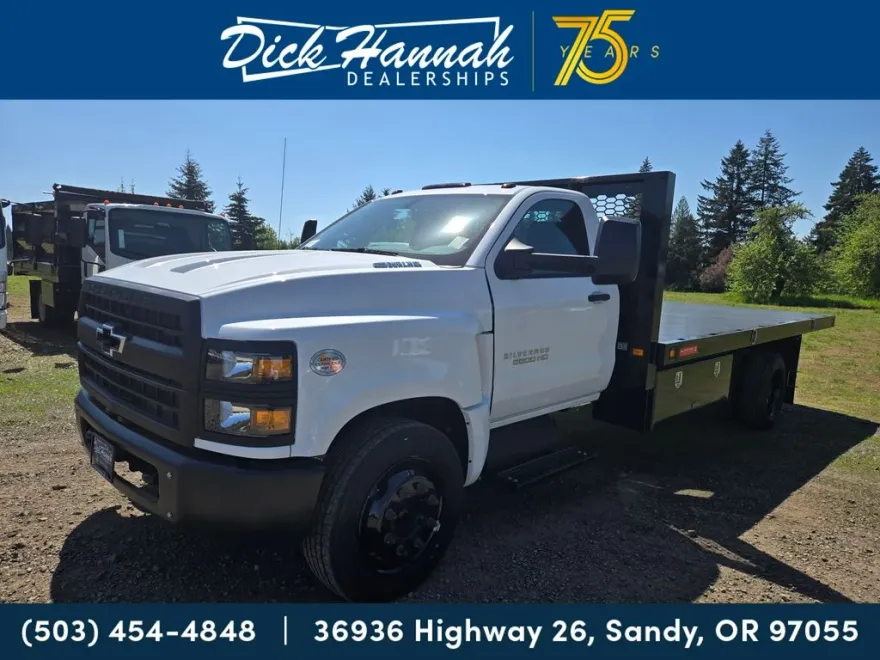 2024 Chevrolet Silverado 5500HD Work Truck photo 1