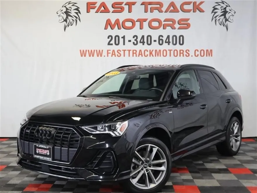 2023 Audi Q3 Premium Plus S line photo 1