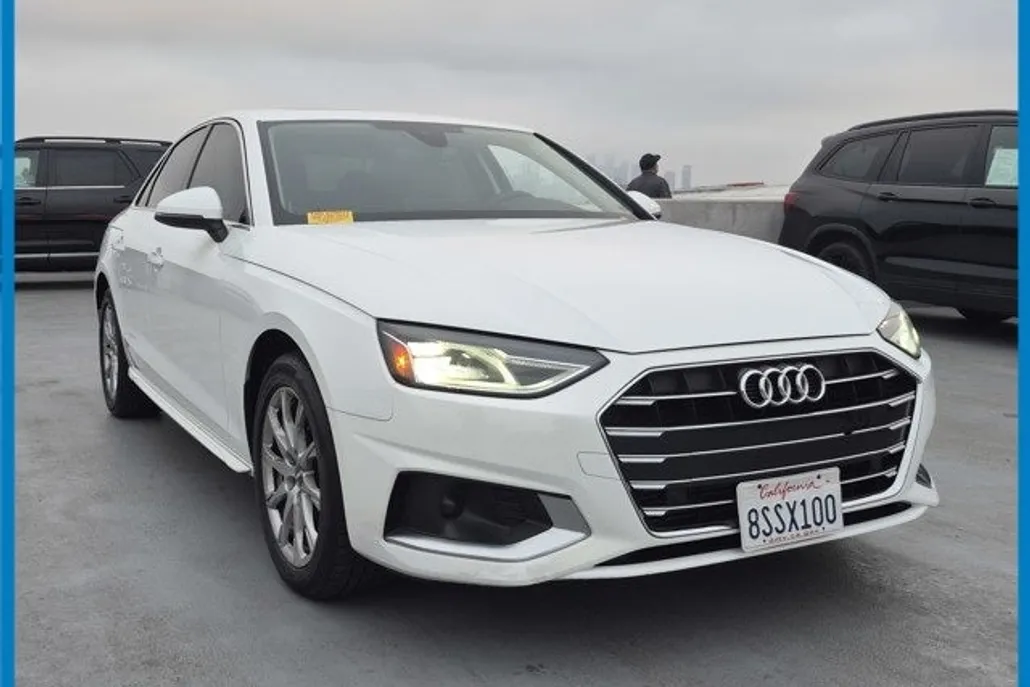 2020 Audi A4 Premium photo 1