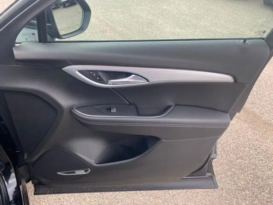 2025 Buick Envision Avenir photo 25