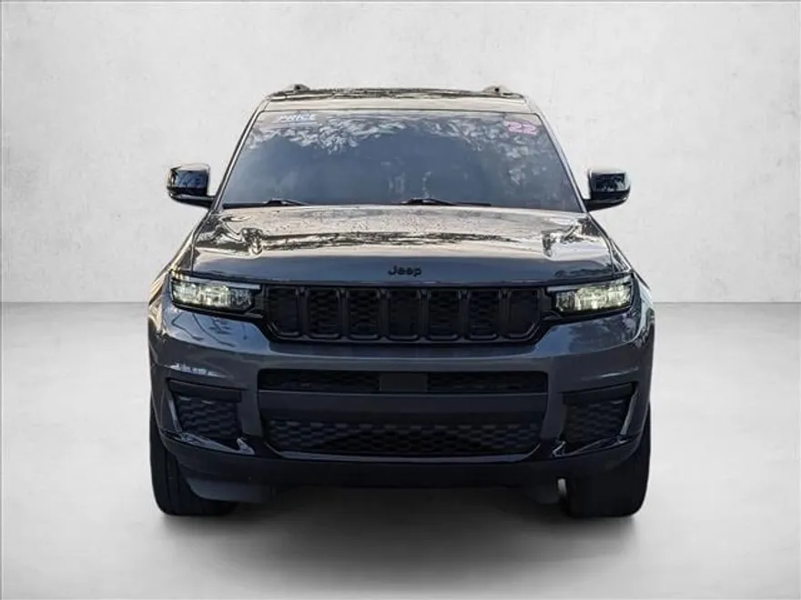 2022 Jeep Cherokee Altitude photo 1