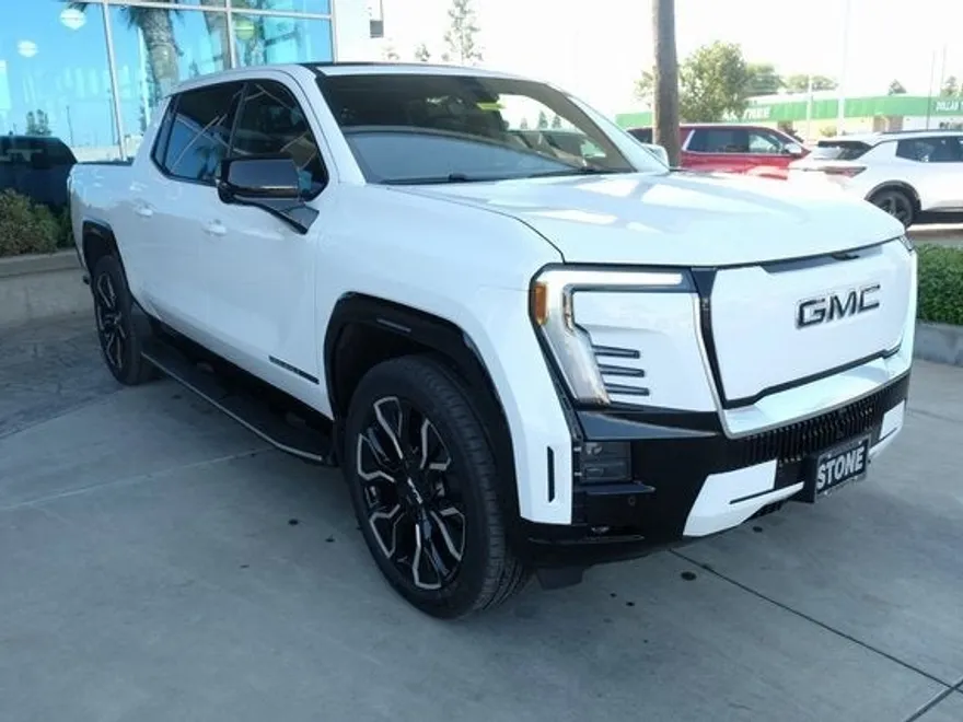 2025 Gmc Sierra EV Denali photo 1