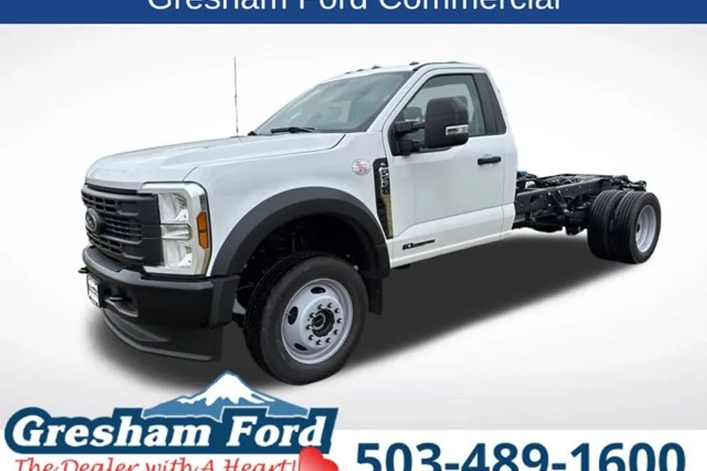 2024 Ford F-550 photo 1