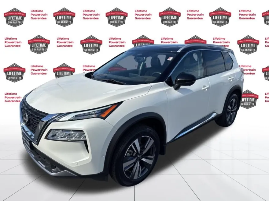 2023 Nissan Rogue SL photo 1