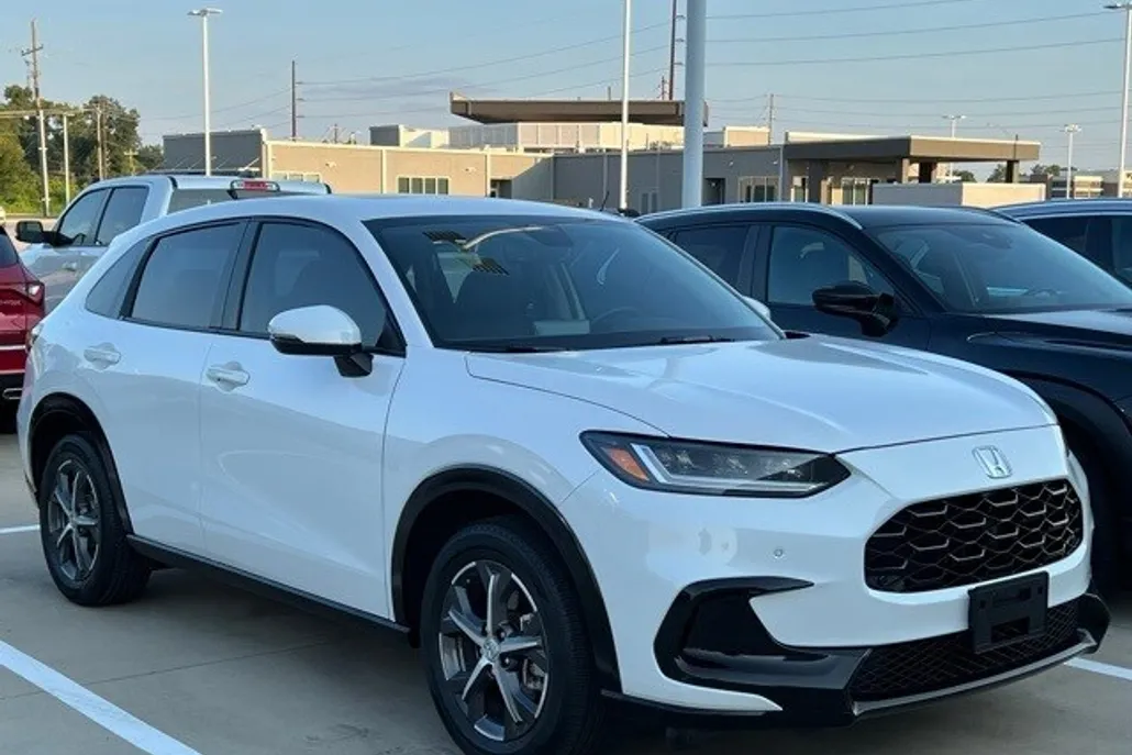 2024 Honda HR-V EX-L photo 1