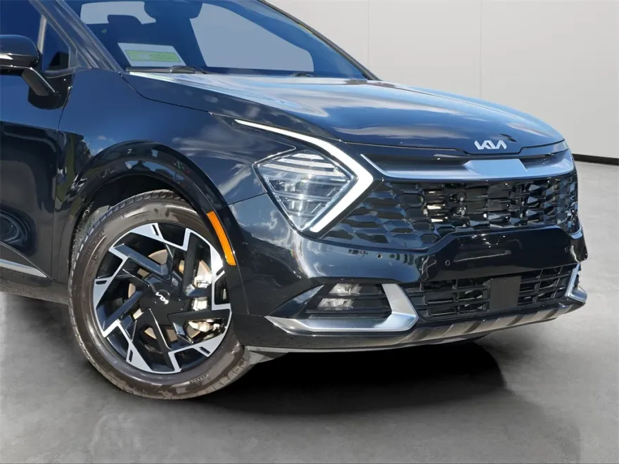 2023 Kia Sportage photo 1