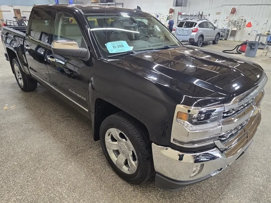 2018 Chevrolet Silverado LTZ photo 1
