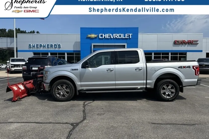 2017 Ford F-150 XLT photo 1