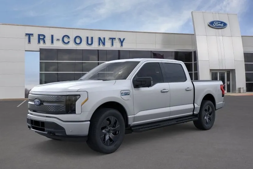 2025 Ford F-150 Lightning photo 1
