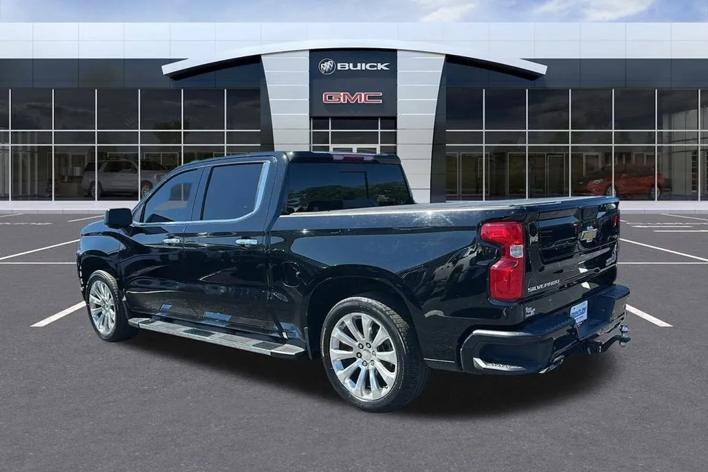 2021 Chevrolet Silverado 1500 High Country photo 1