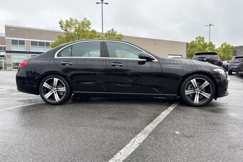 2025 Mercedes Benz C 300 4MATIC photo 1