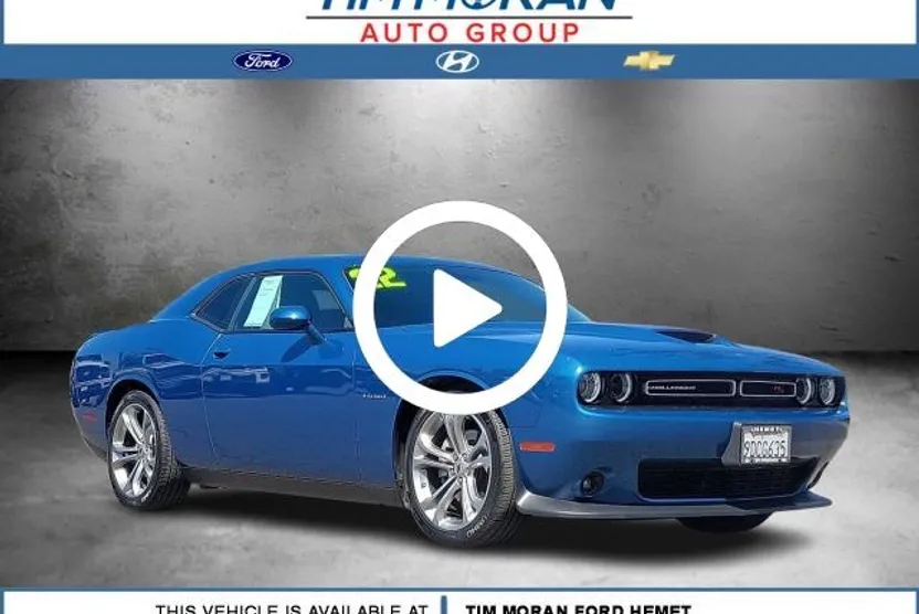 2022 Dodge Challenger R/T photo 1