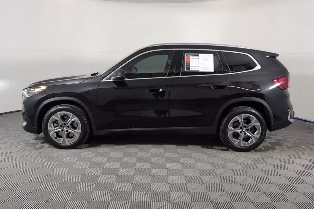 2023 Bmw X1 XDrive28i photo 1