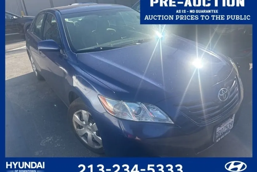 2007 Toyota Camry LE photo 1