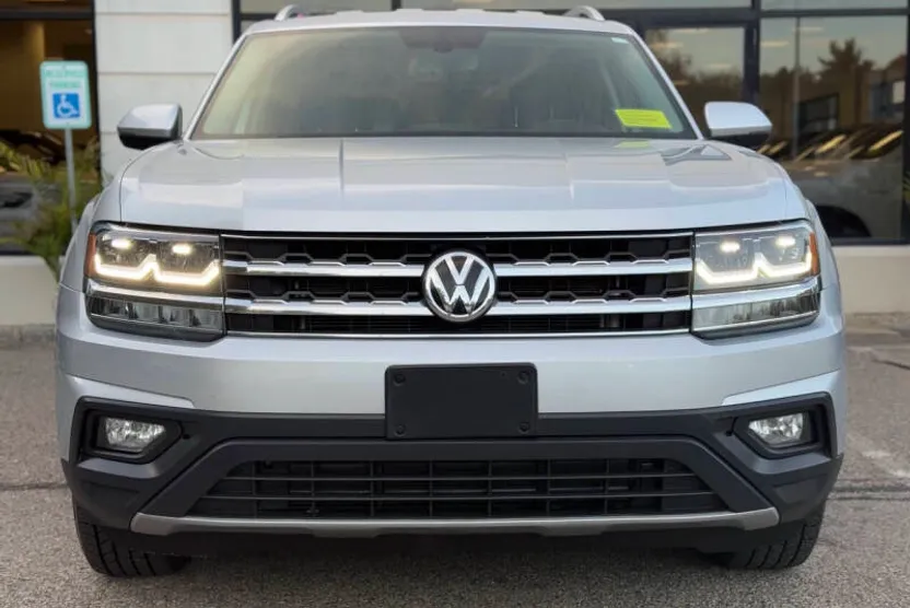 2018 Volkswagen Atlas V6 SE photo 1