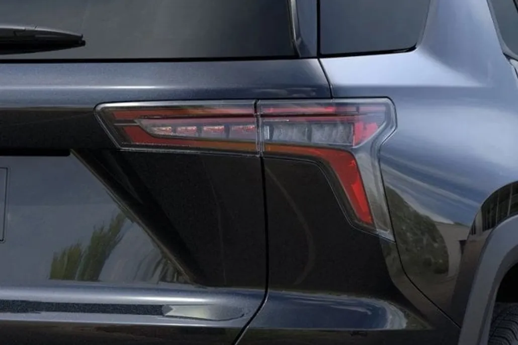 2026 Chevrolet Equinox LT photo 1