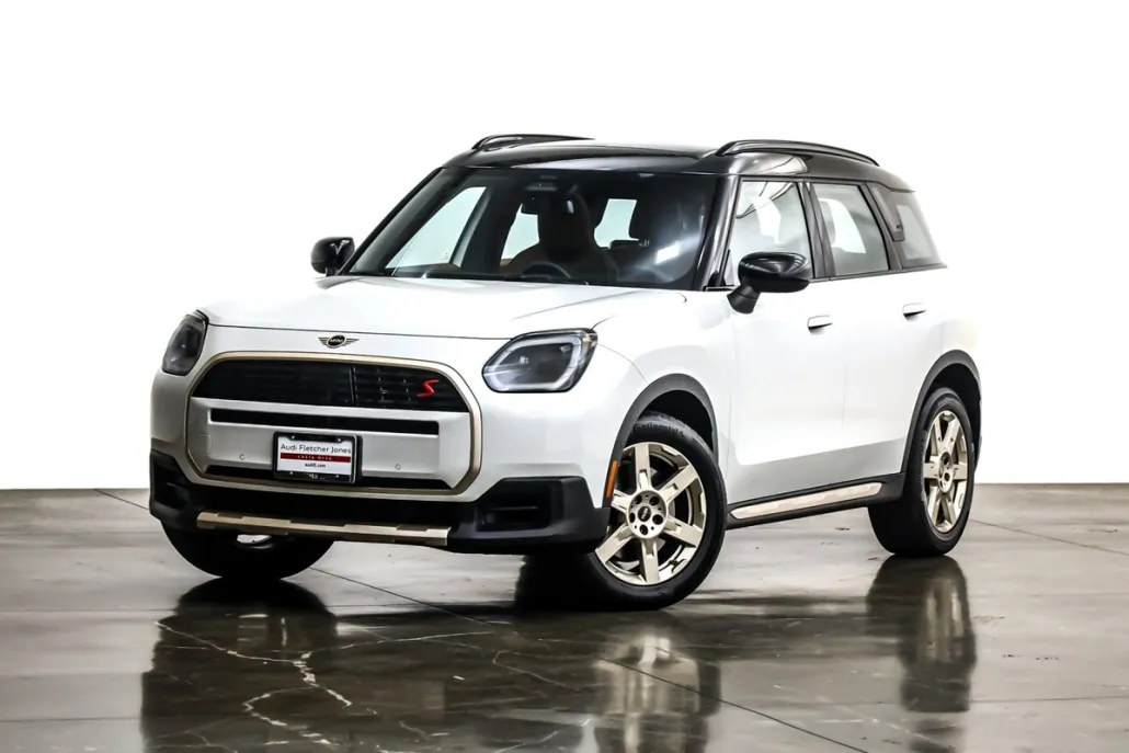 2025 Mini Countryman S ALL4 photo 1