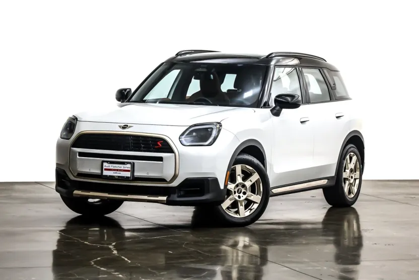 2025 Mini Countryman S ALL4 photo 1