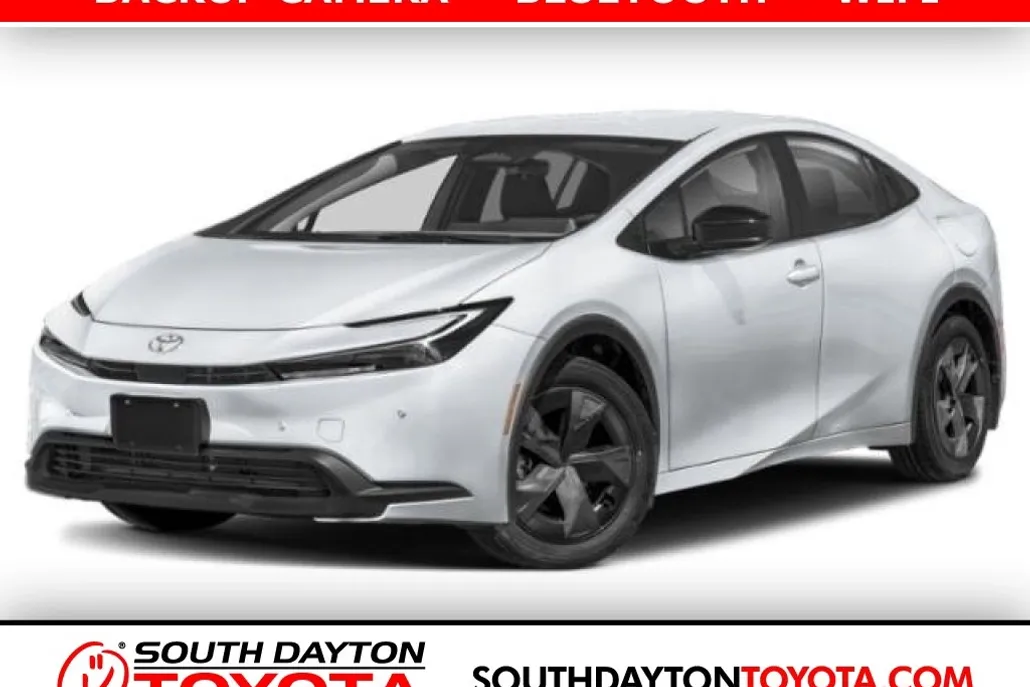 2024 Toyota Prius LE photo 1