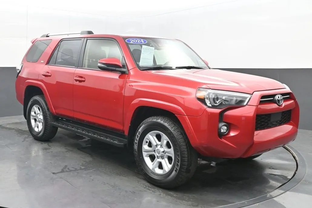 2024 Toyota 4Runner SR5 Premium photo 1