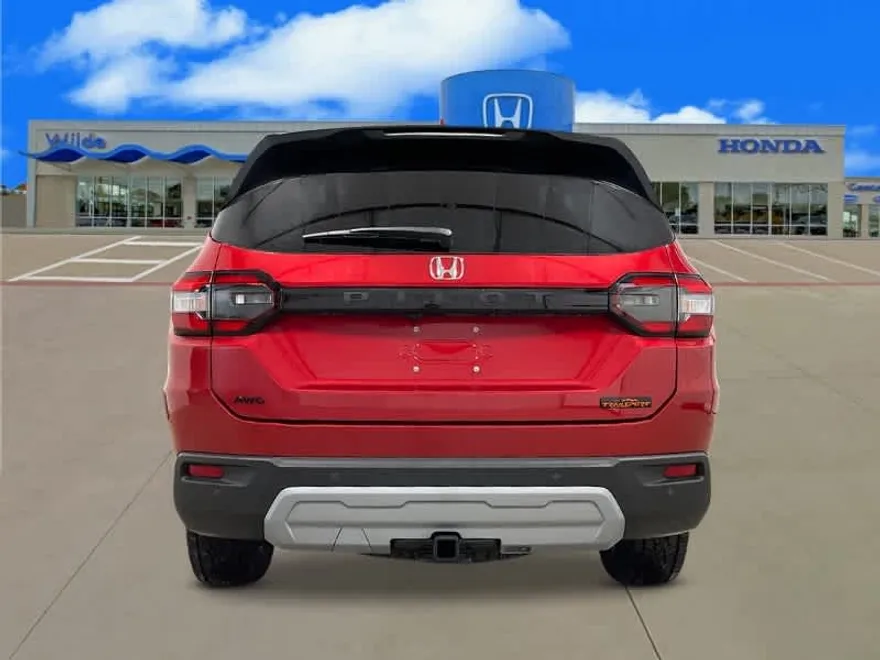 2025 Honda Pilot TrailSport photo 1