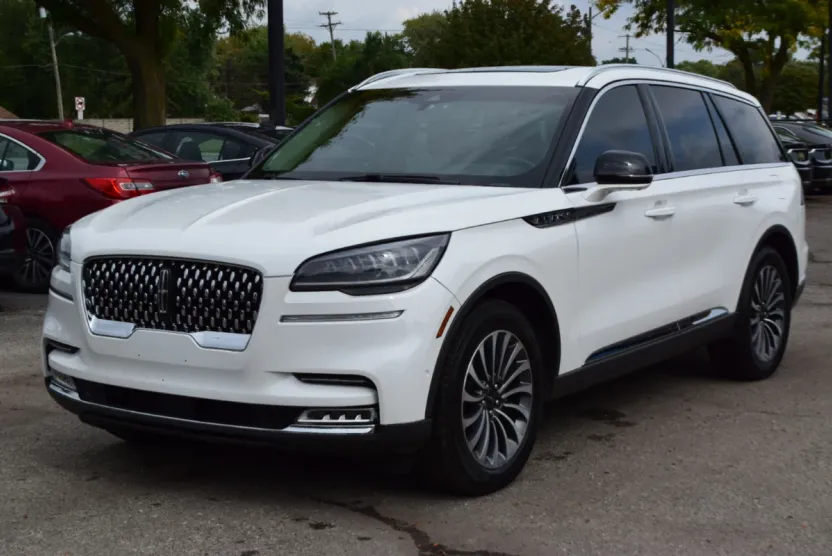 2020 Lincoln Aviator Reserve photo 1