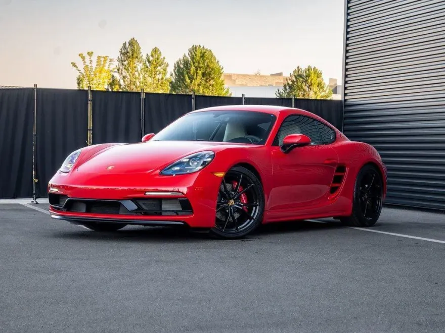 2025 Porsche Cayman S photo 1