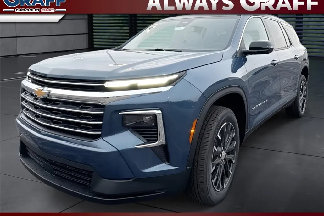 2026 Chevrolet Traverse photo 1