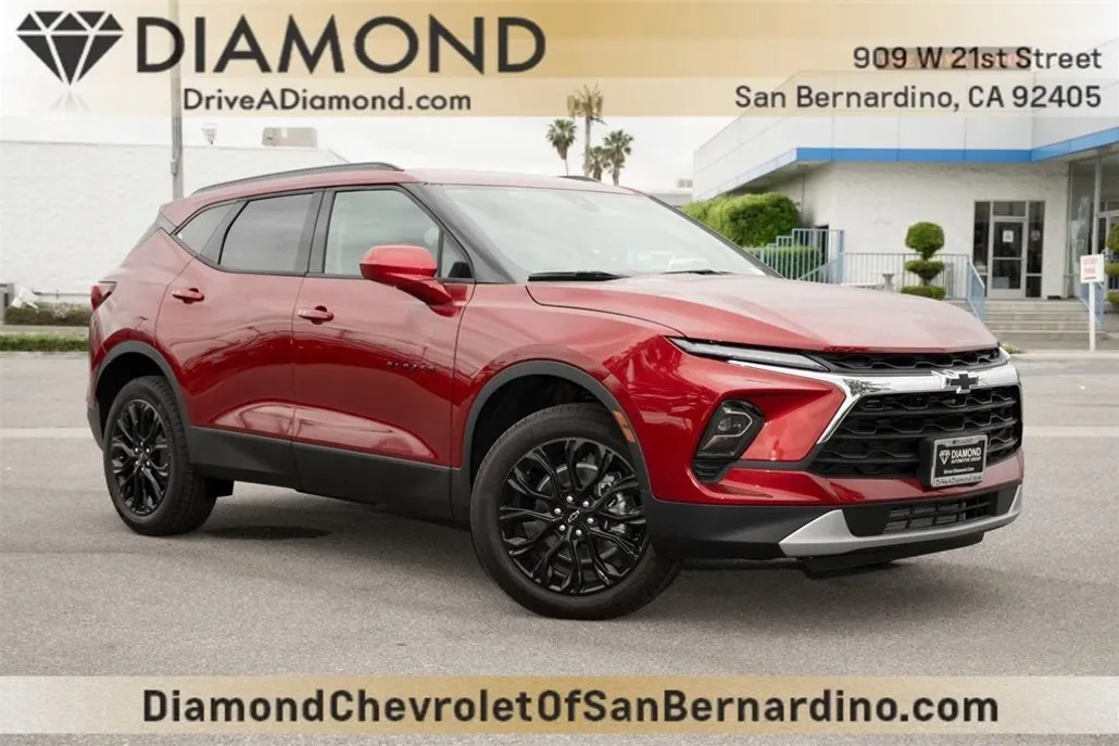2025 Chevrolet Blazer 2LT photo 1