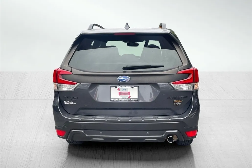 2022 Subaru Forester Wilderness photo 1