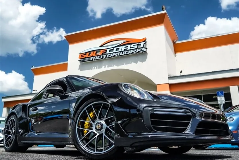 2017 Porsche 911 Turbo S Coupe photo 1