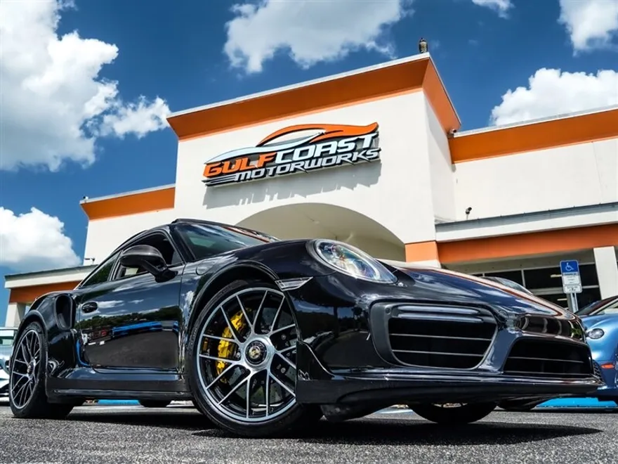 2017 Porsche 911 Turbo S Coupe photo 1