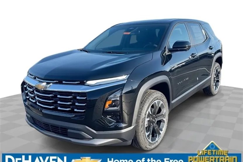 2026 Chevrolet Equinox LT photo 1