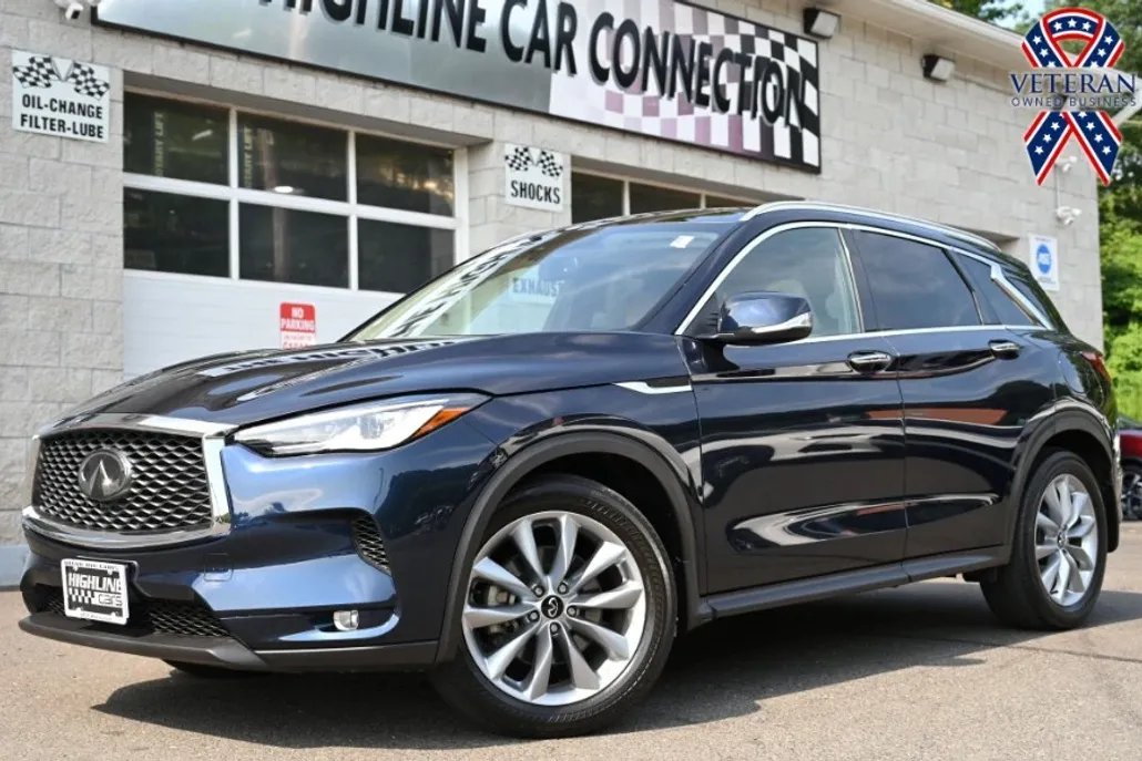 2022 Infiniti QX50 Luxe AWD photo 1