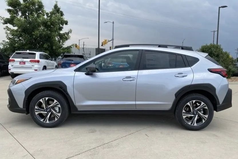 2025 Subaru Crosstrek Premium photo 1