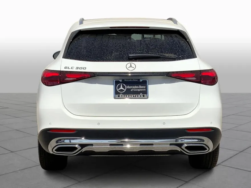 2025 Mercedes Benz GLC 300 photo 1