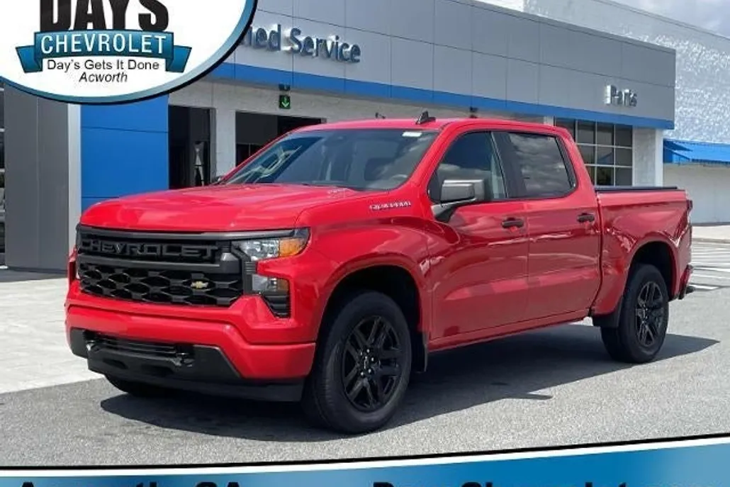 2026 Chevrolet Silverado 1500 Custom photo 1