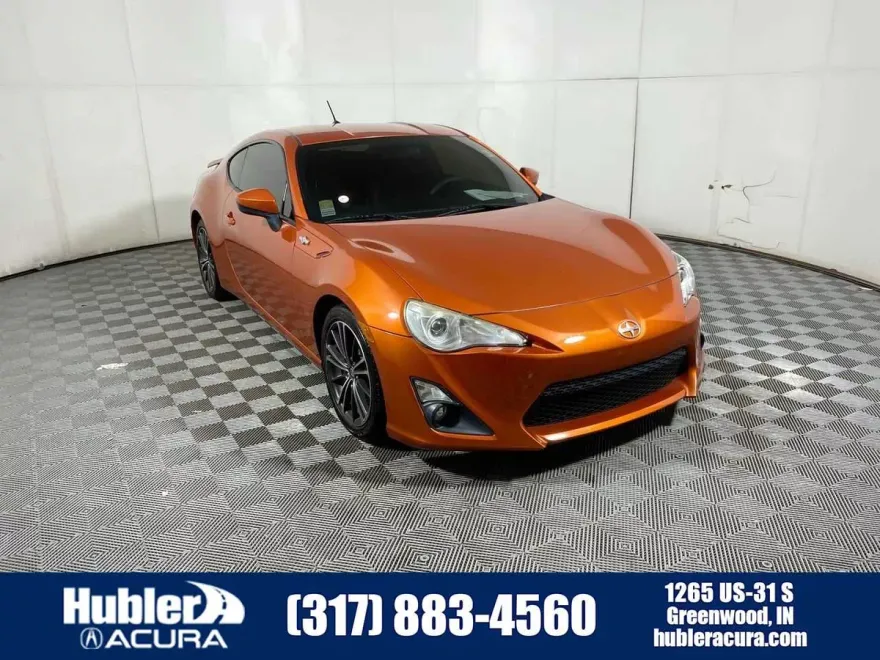 2014 Scion FR-S photo 1