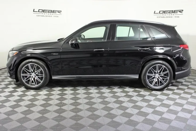2025 Mercedes Benz GLC 63 AMG 4MATIC photo 1
