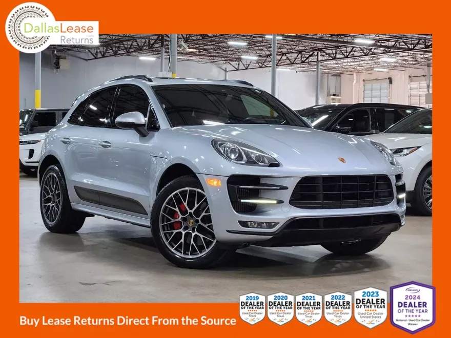 2016 Porsche Macan Turbo photo 1
