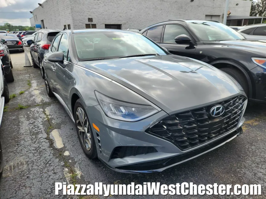 2023 Hyundai Sonata SEL photo 1