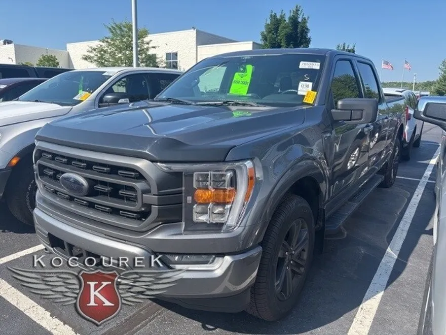 2022 Ford F-150 XLT photo 1