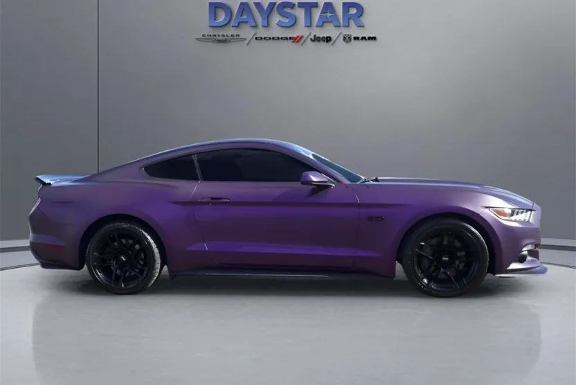2016 Ford Mustang GT photo 1